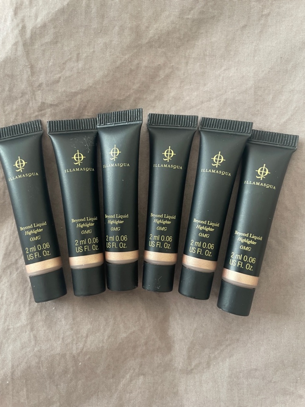 •Travel BUNDLE• Illamasqua Beyond Liquid Highlighter OMG - Champagne Beige NEW